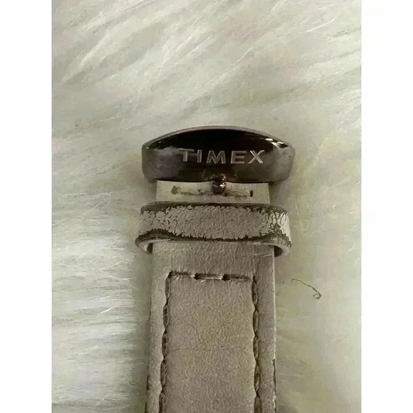 Timex TW2172400 Women's Leather Strap Analog Dial Quartz Genuine Watch RQ455 - Picture 7 of 8